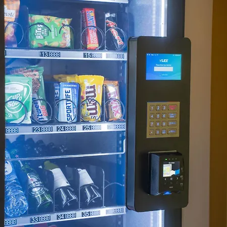 The 2* Χάουντα