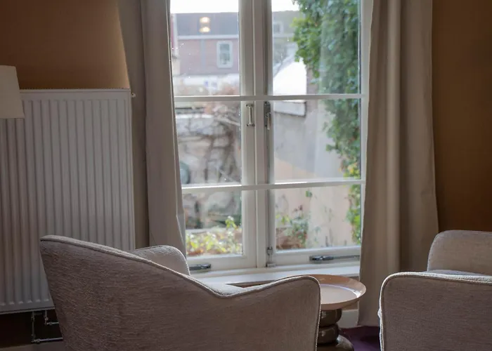 Ξενοδοχείο The 2*